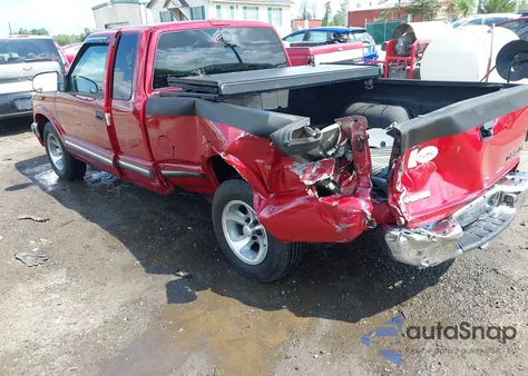 2003 Chevrolet S-10 Ls z USA, uszkodzony, nr VIN 1GCCS19X438123108